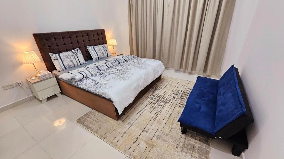 Deluxe Near Airport * Dubai