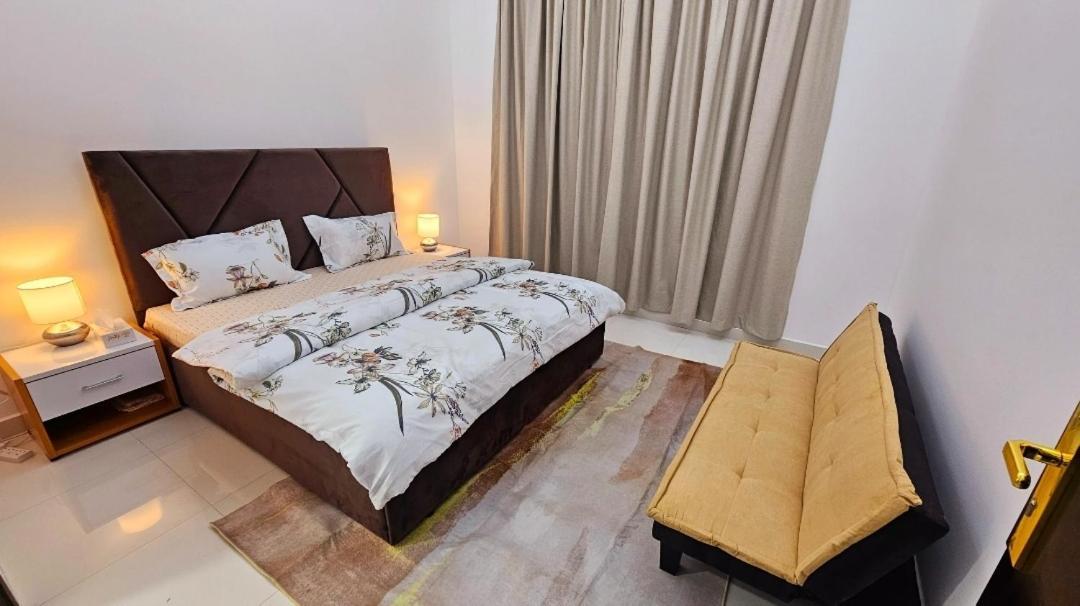 Deluxe Near Airport